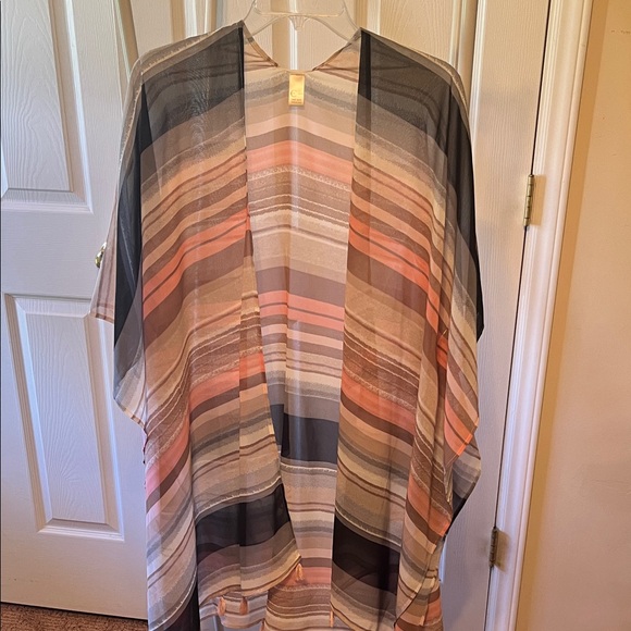 C Accessories - C Elegant Multicolor Striped Kimono